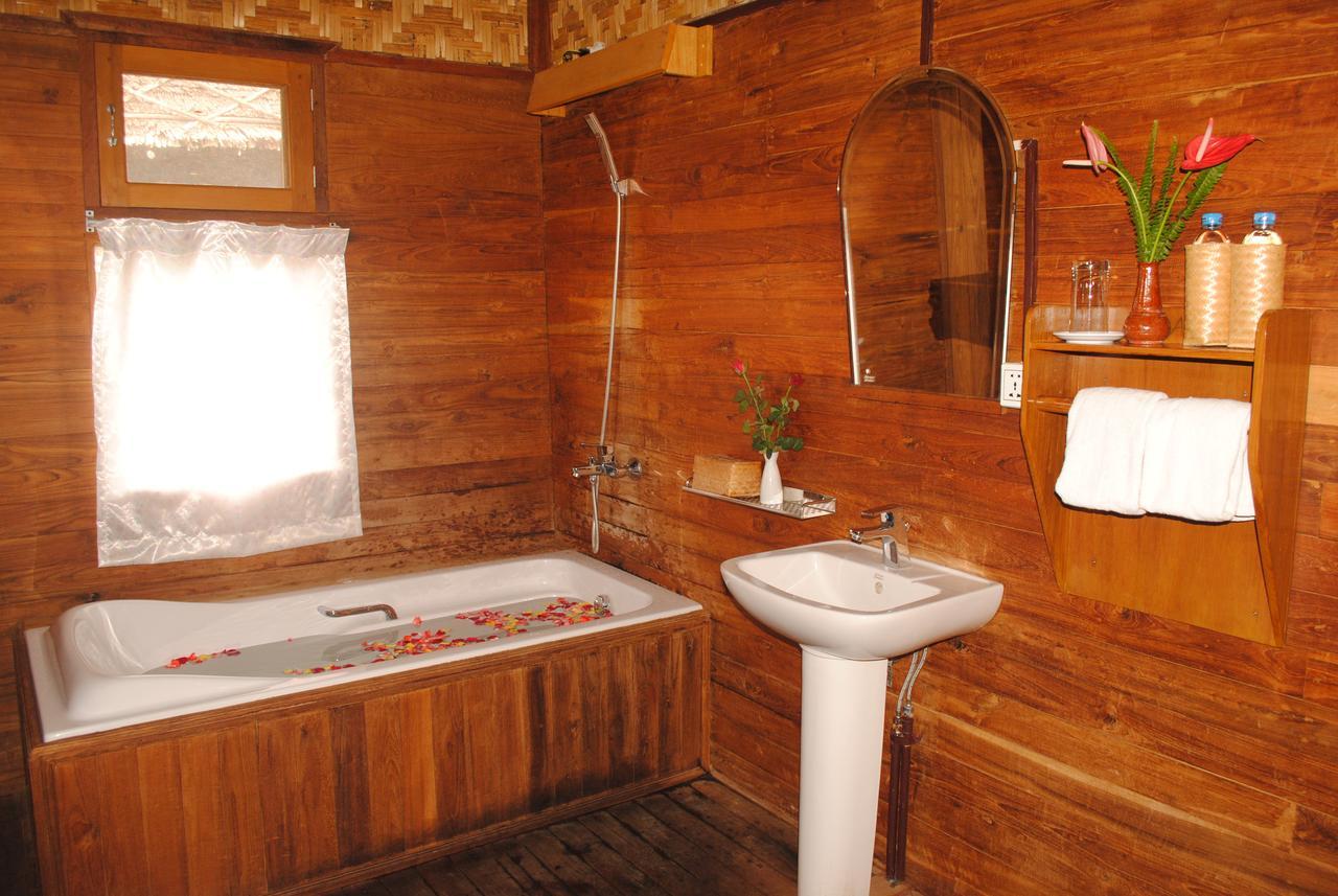 Golden Island Cottages Thale U Hotel Ywama Exteriér fotografie