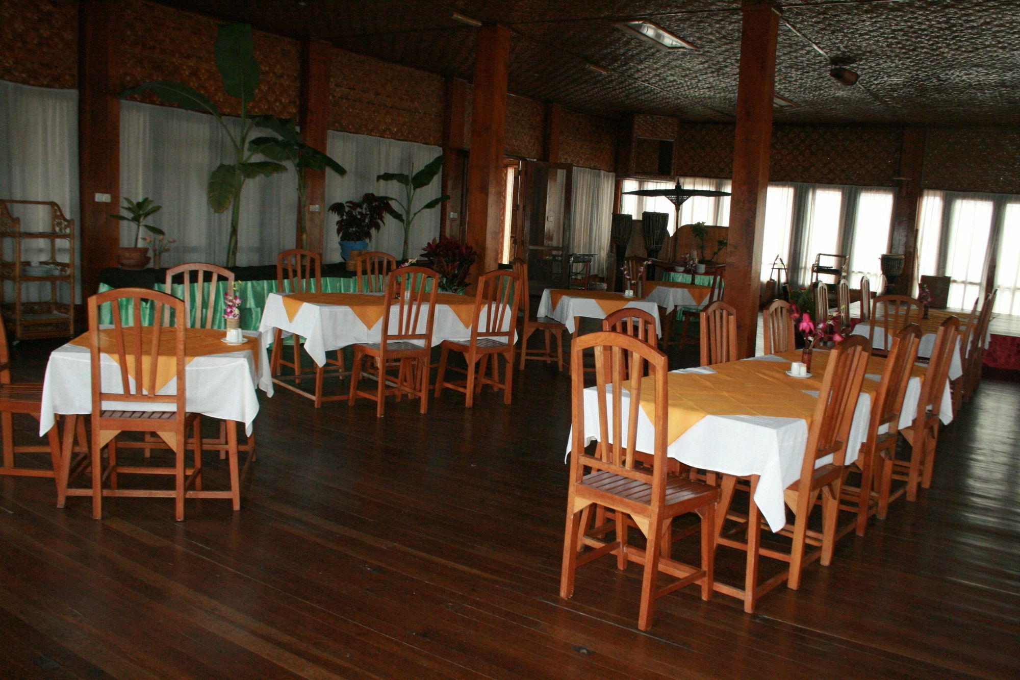 Golden Island Cottages Thale U Hotel Ywama Exteriér fotografie