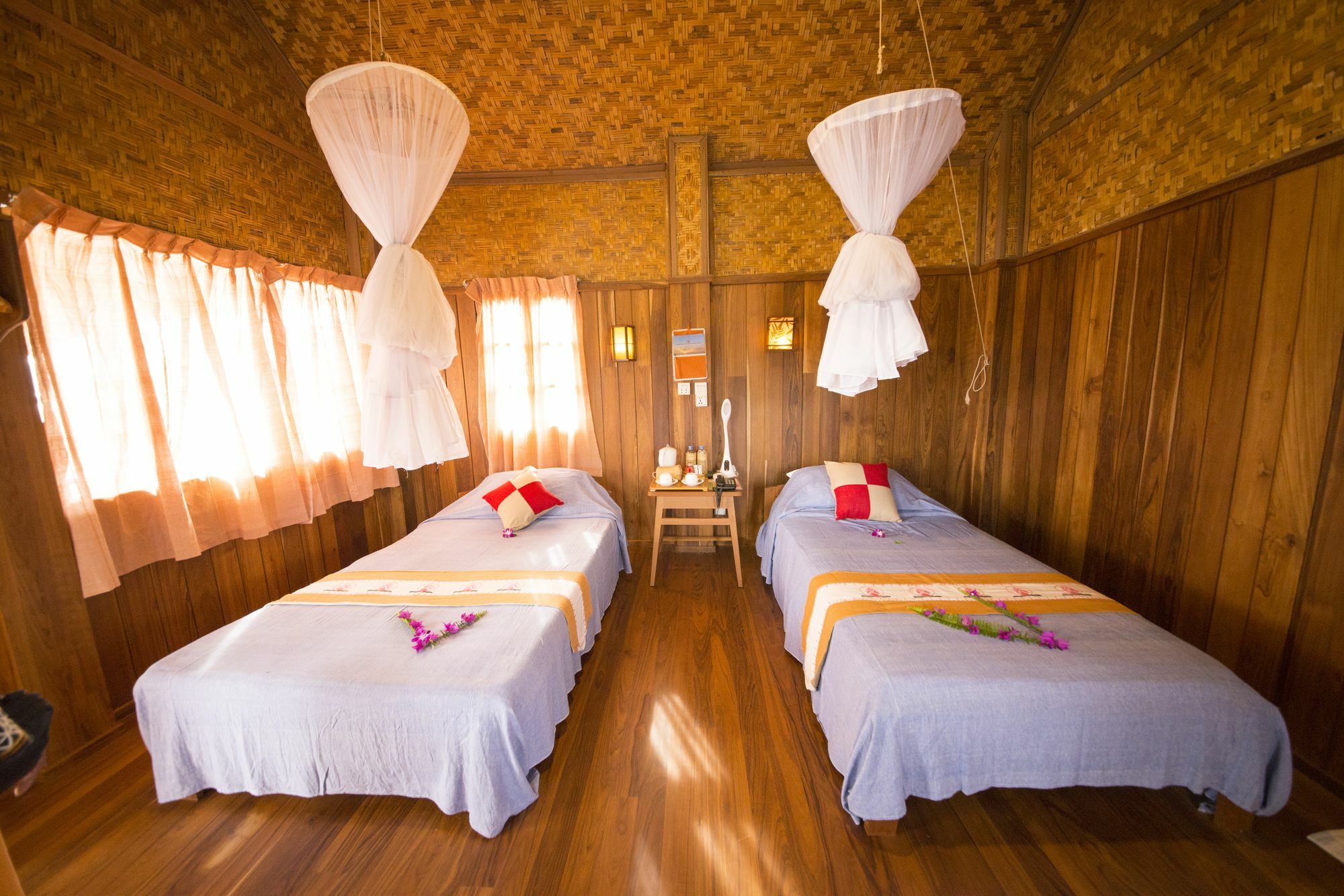 Golden Island Cottages Thale U Hotel Ywama Exteriér fotografie