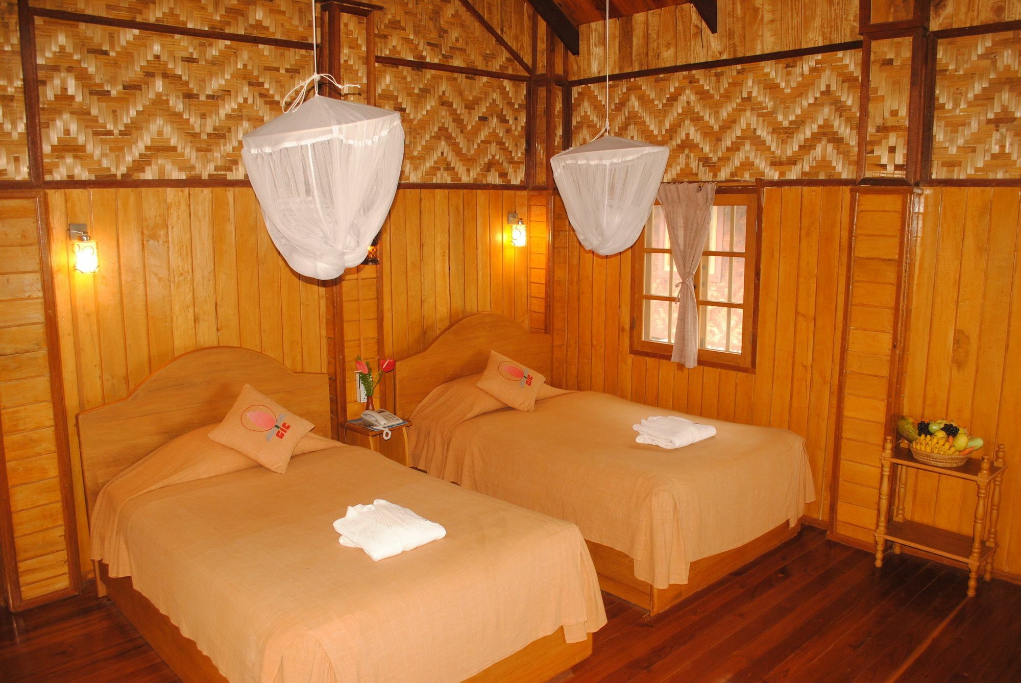 Golden Island Cottages Thale U Hotel Ywama Exteriér fotografie