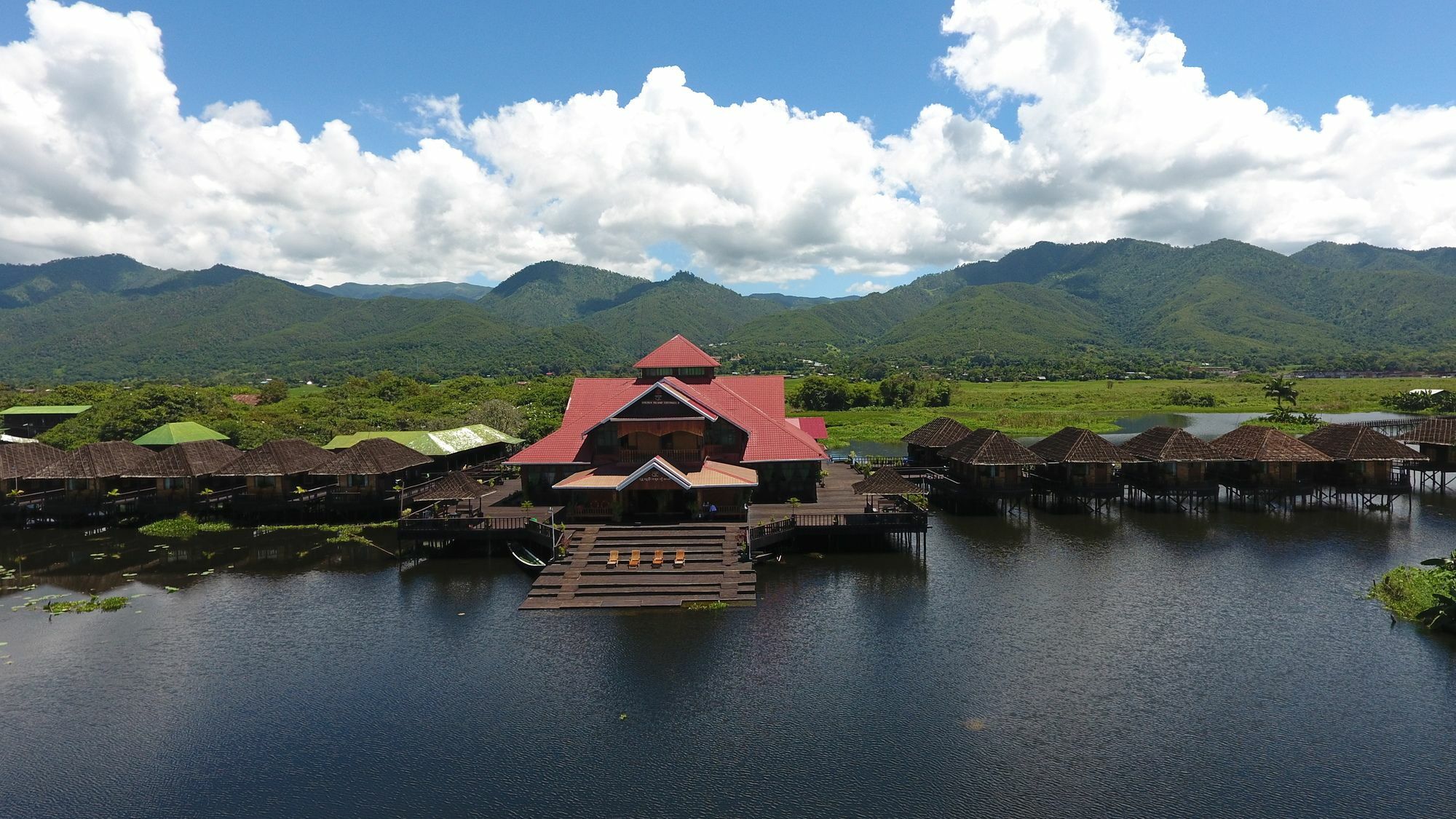 Golden Island Cottages Thale U Hotel Ywama Exteriér fotografie